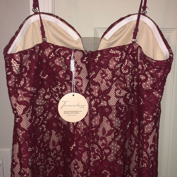 Two Sisters The Label Amylia Dress - Picture 10 of 16